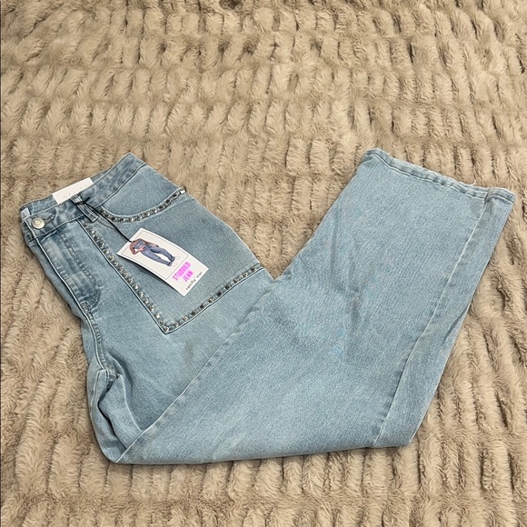 Vanilla Star Denim - NWT Vanilla Star Light Blue Studded Straight Highwaist Women's Jeans Size Large